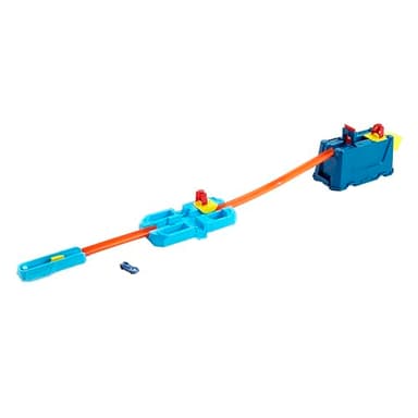 Hot Wheels Caja de acrobacias y choques, set de juego para construir pistas para coches de juguete, incluye 1 coche die-cast (Mattel GVG09)