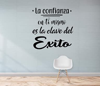 CrisPhy® Frase Vinilo "La confianza en ti mismo es la clave del exito" Vinilos decorativos, Pegatina frases motivadoras para pared. Pegatinas para decorar habitaciones frases (Alto 30cm por 30cm)