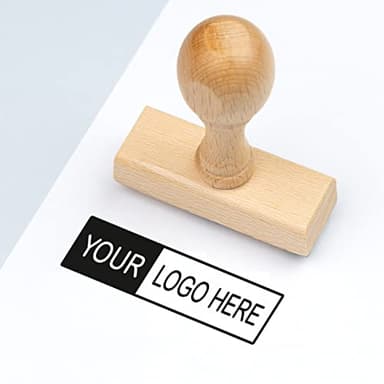 Stamp by Me | Sello Manual Personalizado | Sellos de Madera con tu Diseño o Logo | Sello Empresa | Logotipos, Embalajes, Envíos, Marcas, Bautizos, Cumpleaños (2x2cm)