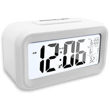 Nutabevr Reloj Despertador Digital para Dormitorios, con Termómetro, Alarma, Retroiluminación LCD, Reloj de Cabecera a Pilas, con Función Snooze para Niños, Adulto, Viajar, Blanco